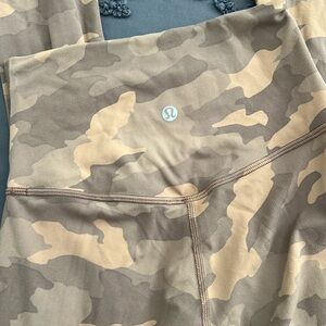 Lululemon leggings